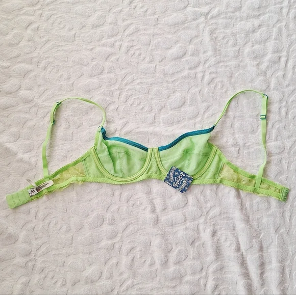 Free People Intimately Lace Underwire Bra New 34B - Picture 4 of 10